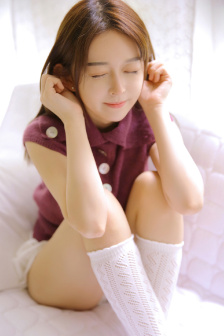 看着女友被巨大进入